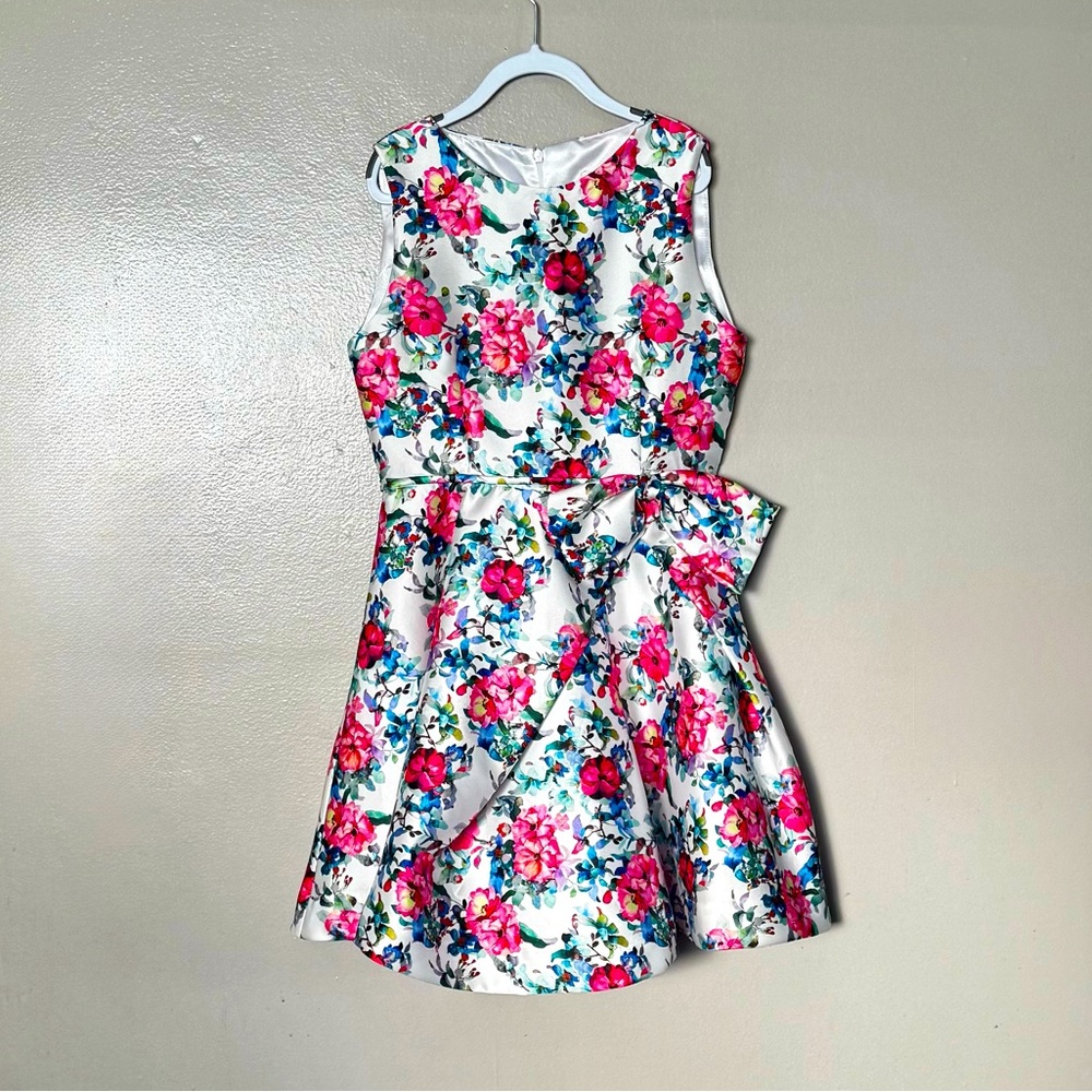 NWOT Stunning Helena Floral Girl’s Dress with Bow
